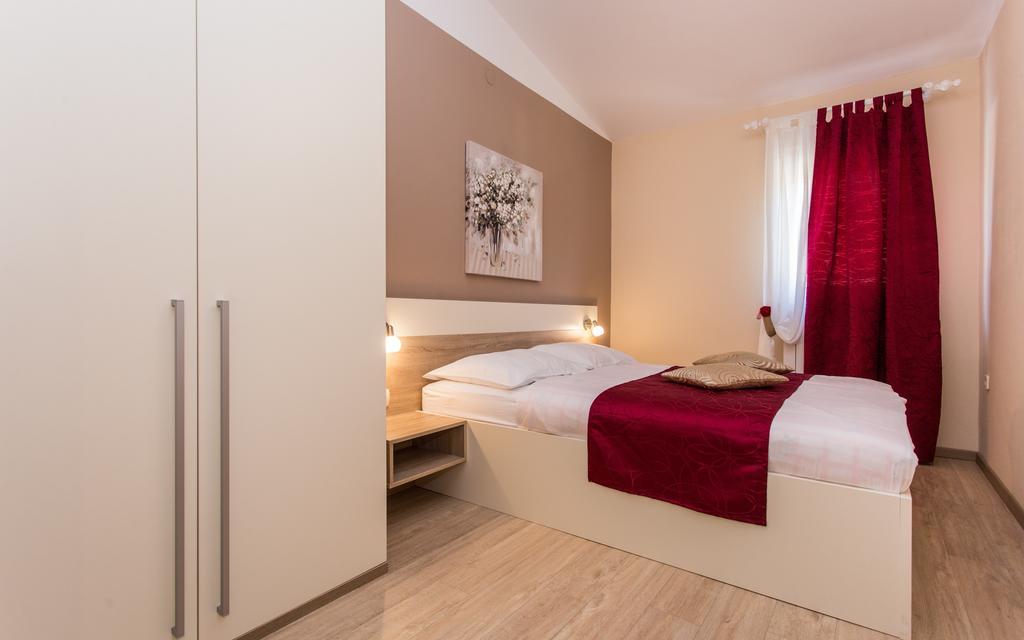 Apartments Polonijo Baska  Exterior photo