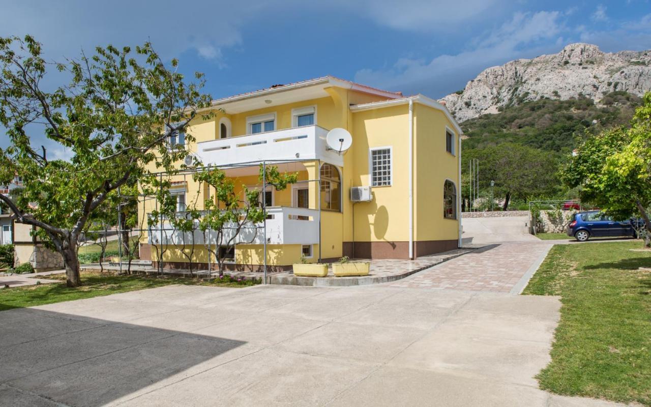 Apartments Polonijo Baska  Exterior photo